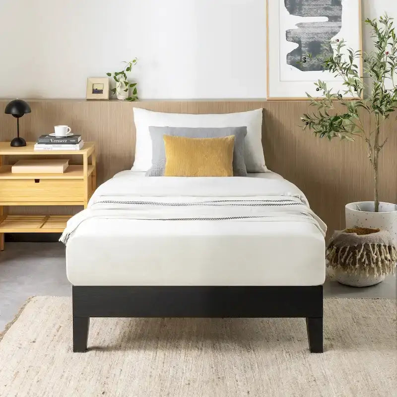 Grand Solid Wood 12-inch Platform Bed Frame by Crown Comfort